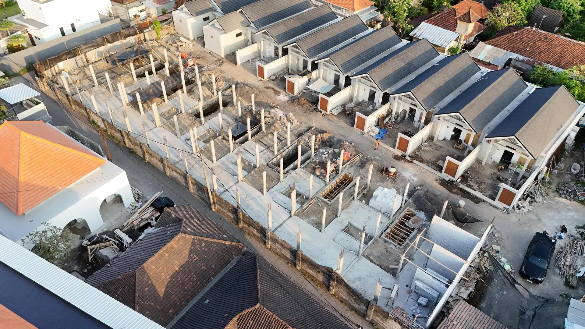 Santara Mezzanine & Condos background